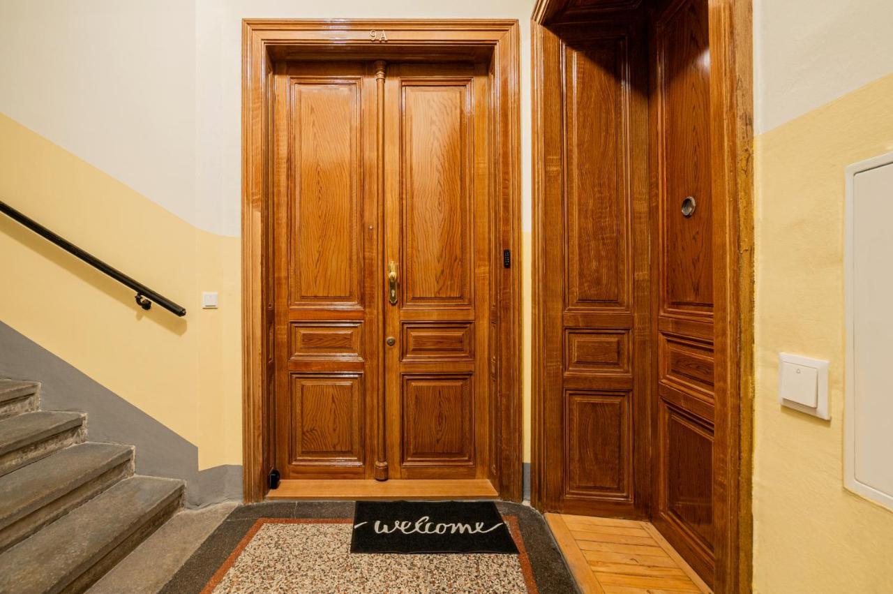 Charming Apt Perfect For 4-6 Tram, Self-Checkin Вена Экстерьер фото